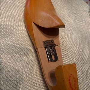 Vintage Wooden Shoe Stretcher – Brooks Bros Style | Adjustable Shoe Tree
